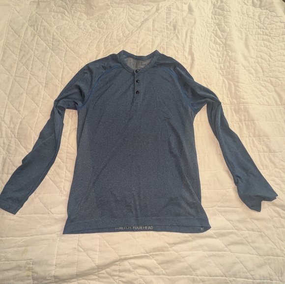 lululemon athletica Other - Lululemon Shirt Mens Medium Blue Long Sleeve Henley Metal Vent Tech Stretch